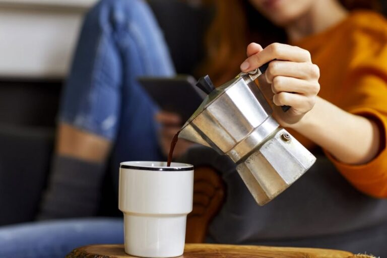 How To Clean A Large Moka Pot Naturally
