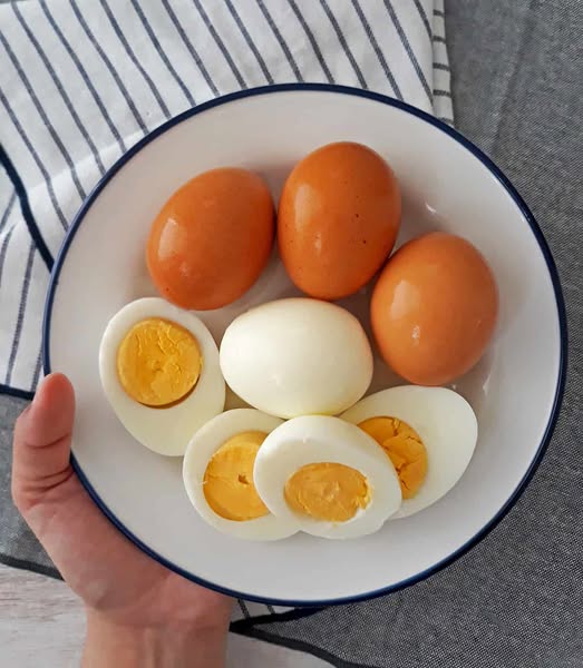 How To Consume Eggs And Their Shells